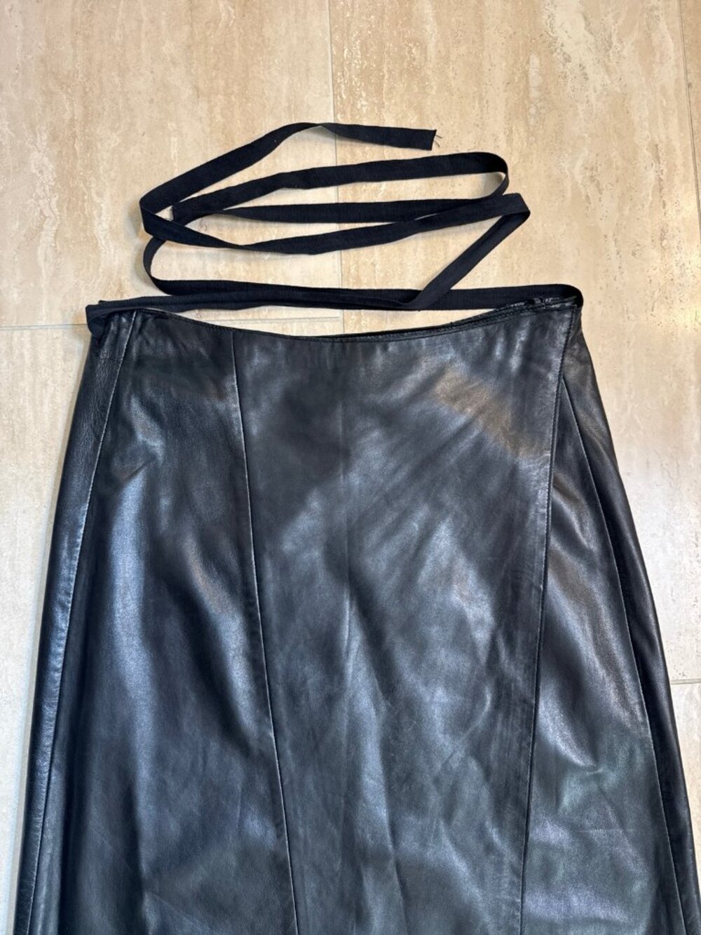 Banana Republic Vintage Black Leather Maxi Wrap Skirt, sz 12 - Picture 2 of 12